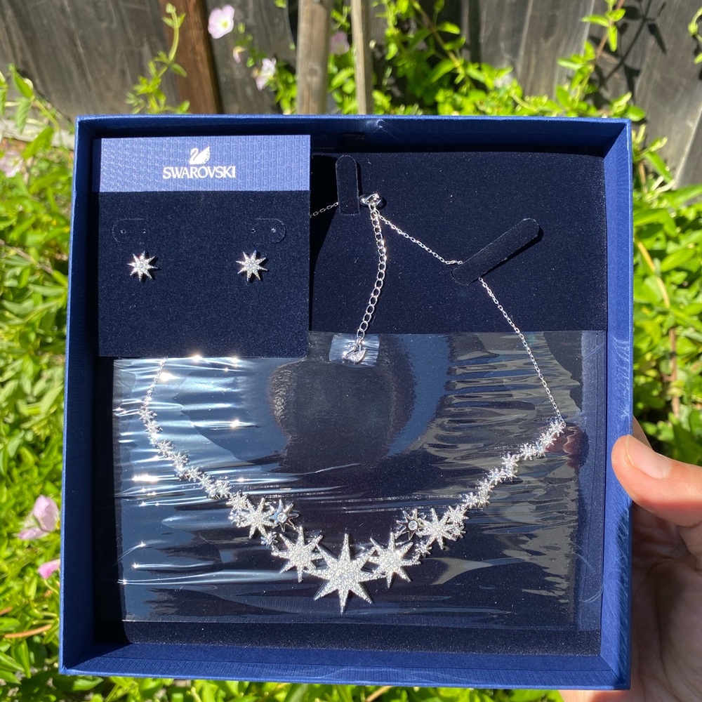 Swarovski necklace set